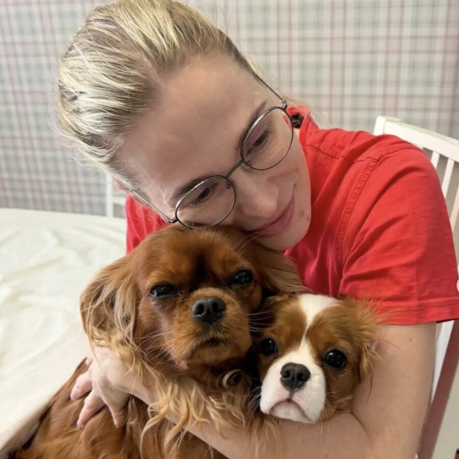 A family with their new puppy